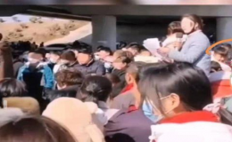 徐州相親大會(huì)五女相100男