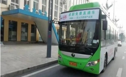 巾幗送崗穩(wěn)就業(yè) 春風(fēng)行動暖民心
