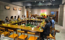 賡續(xù)百廿初心，交流共話成長(zhǎng)