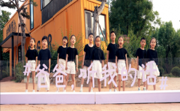 《爸爸，聽我的話》原創(chuàng)音樂MV  一定要好好愛自己