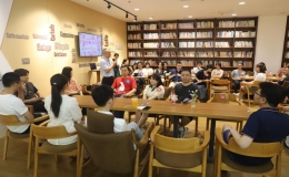 “書海情緣，相約南山”教職工聯(lián)誼活動(dòng)