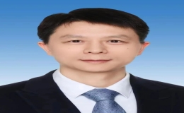 項(xiàng)延訓(xùn)同志任東華大學(xué)校長、黨委副書記