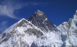 世界十大高峰排名(盤點(diǎn)世界上最高的山峰)