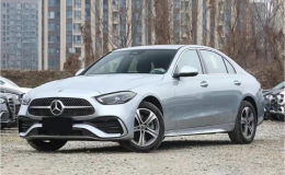 奔馳c260l新車報價，新車售價28萬起(奔馳C260L多少錢落地）