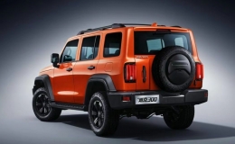 長(zhǎng)城900越野車價(jià)格及圖片：長(zhǎng)城900越野車參數(shù)