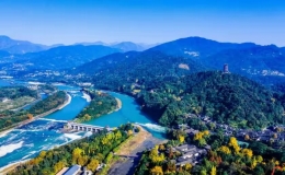 成都旅游必去十大景點推薦（成都著名旅游景點有哪些）